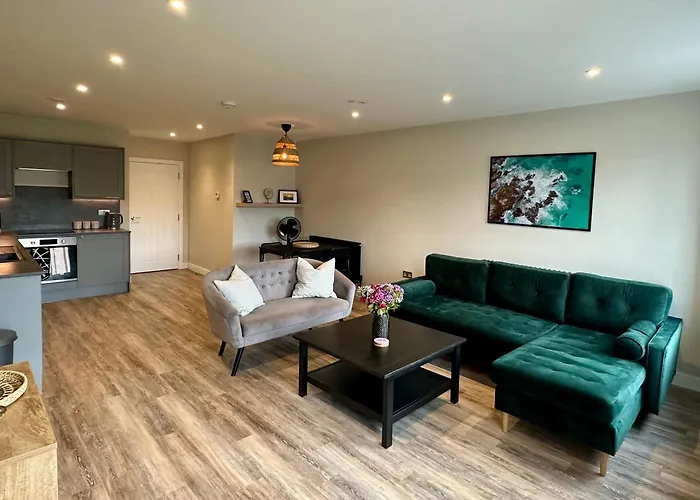 Raleigh Waterside Apartment - The Barbican, Plymouth